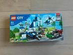 LEGO City 60316 - Politiebureau, Ophalen, Zo goed als nieuw, Complete set, Lego