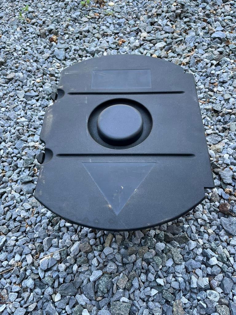 boite / coffret outils dépannage roue de secours VW, Volkswagen