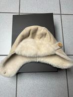 UGG Beige Daim wintermuts, Kleding | Dames, Hoeden en Petten, Hoed, Zo goed als nieuw, Ugg, One size fits all