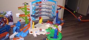 Hot Wheels garage park, Enfants & Bébés, Jouets | Circuits, Enlèvement, Circuit, Hot Wheels