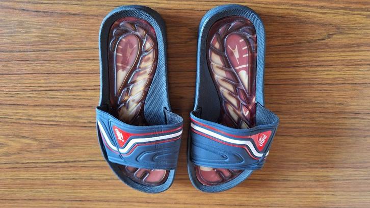 Unisex Slippers voor bad of sauna maat 41, Sport en Fitness, Sauna, Zo goed als nieuw, Accessoires, Ophalen of Verzenden