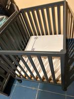 Parc bebe bois, Enfants & Bébés, Enlèvement, Comme neuf, Roulettes