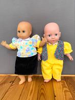 Set van 2 poppen met kleding - 33 cm, Ophalen of Verzenden, Gebruikt, Babypop