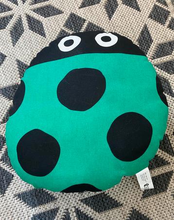 Coussin coccinelle 