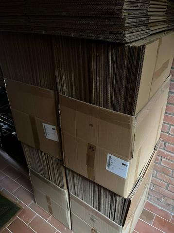 Caisses déménagement : L40cm-l30cm-H30cm - 0.5€/p beschikbaar voor biedingen