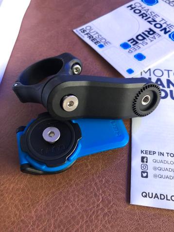 Quadlock support téléphonique  beschikbaar voor biedingen
