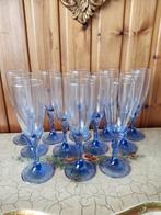 12 glazen €10, Verzamelen, Ophalen, Gebruikt