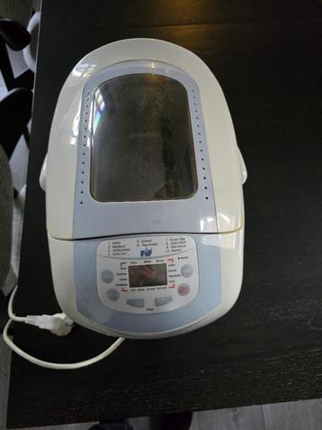 Broodbakmachine beschikbaar voor biedingen