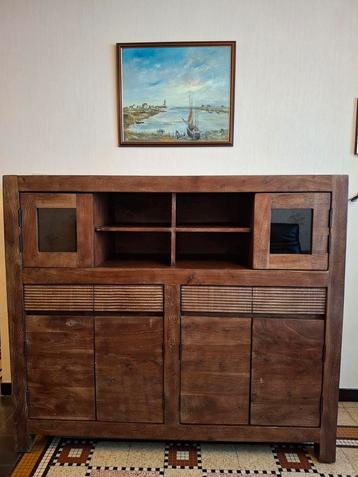 GERESERVEERD Barkast beschikbaar voor biedingen