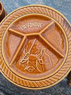 Assiettes à fondue vintage, Assiettes(s), Comme neuf, Enlèvement, Autres matériaux