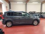 Volkswagen Touran 2.0 TDi + DSG + 7 places + HIGHLINE +, Auto's, Automaat, Monovolume, Euro 6, Emergency brake assist