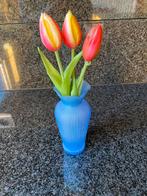 Tulpen met vaas, Huis en Inrichting, Woonaccessoires | Kunstplanten en Kunstbloemen, Ophalen, Zo goed als nieuw
