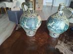 T.K. 2 oude  vazen met wildmotief, Antiek en Kunst, Ophalen of Verzenden