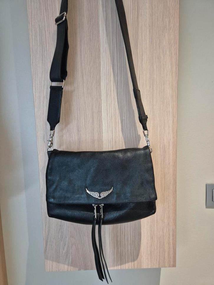 Sac Zadig&Voltaire Rocky noir, Handtassen en Accessoires, Tassen | Damestassen, Gebruikt, Schoudertasje, Zwart, Ophalen of Verzenden