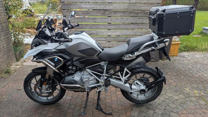 BMW R1200GS UIT 2017, Motoren, Motoren | BMW, Particulier, Toermotor, meer dan 35 kW, 4 cilinders, Motorrijbewijs A, ABS, Cardan-aandrijving