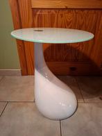 Vintage witte druppeltafel in nieuwe staat, Huis en Inrichting, Ophalen