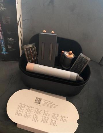 Dyson Airwrap Complete Long New beschikbaar voor biedingen