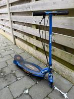 Elektrische kinderstep, Fietsen en Brommers, Ophalen, Zo goed als nieuw