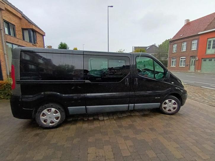 Renault Trafic lichte vracht 6zitplaatsen dubbele laadruimte, Auto's, Renault, Particulier, Trafic, Airbags, Airconditioning, Bluetooth