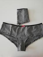 Set van 2 zwart-witte gestreepte slipjes, Kleding | Dames, Ondergoed en Lingerie, C&A, Ophalen of Verzenden, Wit, Slip