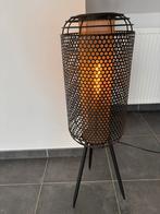 Lampadaire design en métal noir motif nid d'abeille 3 pieds, Maison & Meubles, Lampes | Lampadaires, Enlèvement, Comme neuf, Métal