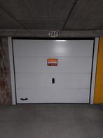 Gesloten garagebox te koop in Nieuwpoort, Immo, Garages en Parkeerplaatsen, Provincie West-Vlaanderen