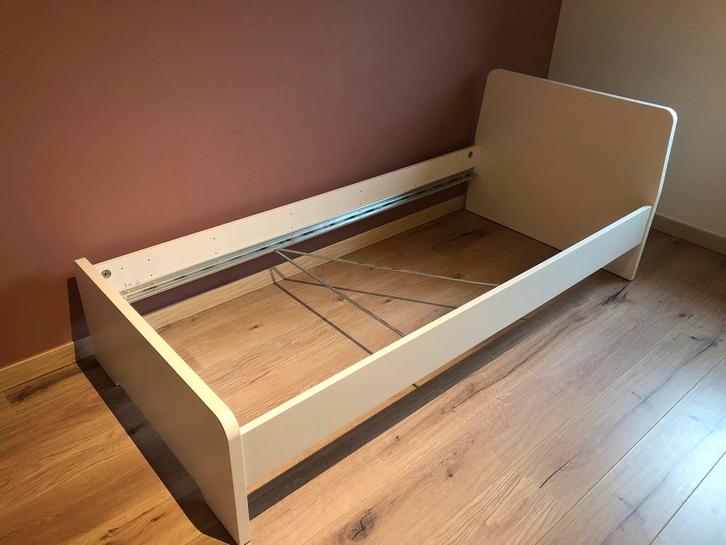 Eénpersoonsbed/ kinderbed ikea (släkt), Huis en Inrichting, Slaapkamer | Bedden, Zo goed als nieuw, Ophalen