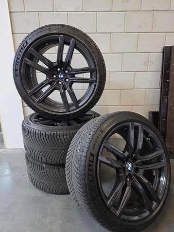 BMW X5M Competition Winterset 295/35 R21 107V beschikbaar voor biedingen