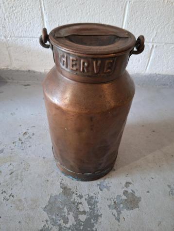 Vrai cruche à Lait Cuivrée beschikbaar voor biedingen