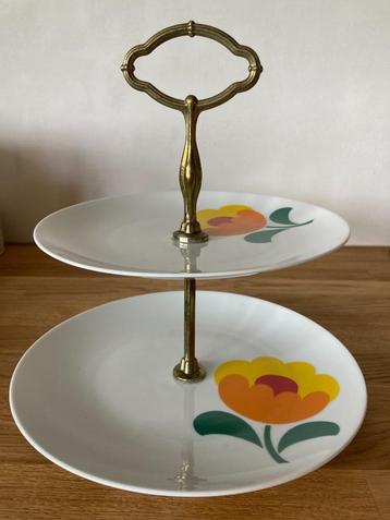 Presenteerschaal voor gebakjes vintage beschikbaar voor biedingen