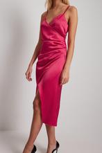 Satin dress van NA-KD, NA-KD, Nieuw, Cocktailjurk, Ophalen of Verzenden