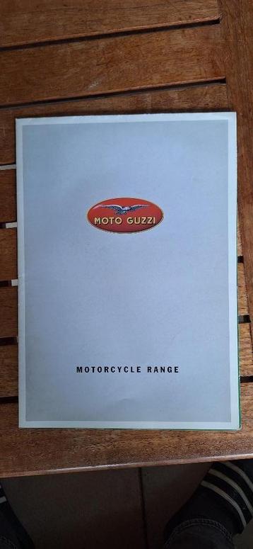 Folder - Poster Moto Guzzi Motorcycle Range. beschikbaar voor biedingen