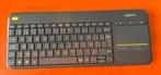 Logitech K400+ draadloos toetsenbord met touchpad, Computers en Software, Logitech, Azerty, Ophalen of Verzenden, Zo goed als nieuw