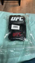Ongebruikte UFC handschoenen L, Sport en Fitness, Vechtsporten en Zelfverdediging, Vechtsportbescherming, Ophalen of Verzenden