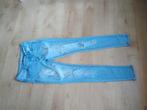 Lichtblauwe jeans met gaten, Ophalen of Verzenden, Zo goed als nieuw, Blauw, W27 (confectie 34) of kleiner