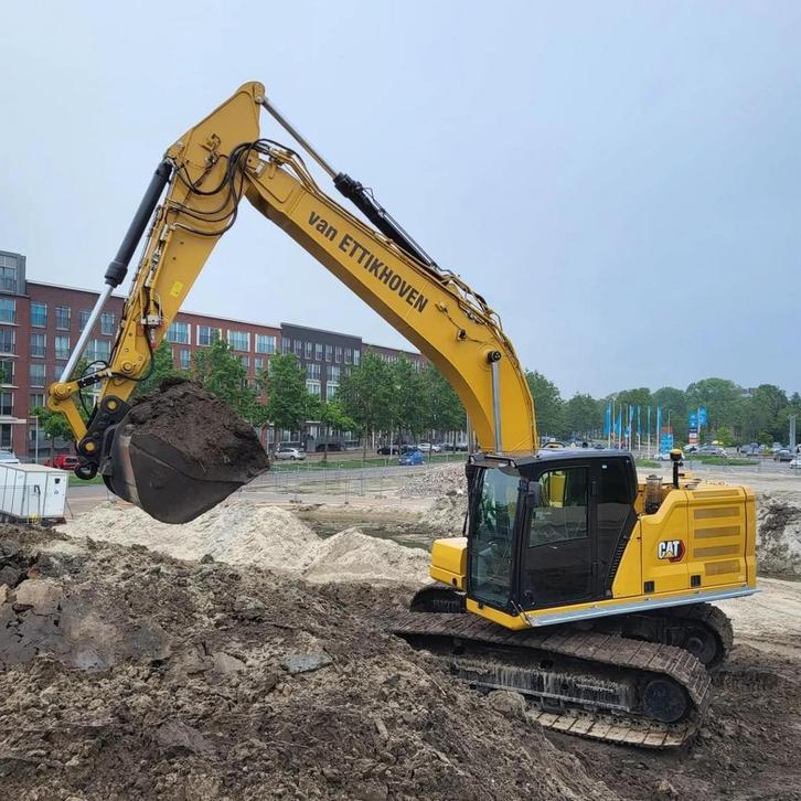 Opklapbare treeplank Kobelco Doosan Case Atlas Komatsu CAT, Zakelijke goederen, Machines en Bouw | Kranen en Graafmachines, Graafmachine
