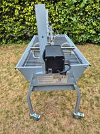 Barbecue SILVER STYLE met  draaispit XXL een keer gebruikt., Tuin en Terras, Houtskoolbarbecues, Ophalen, Zo goed als nieuw