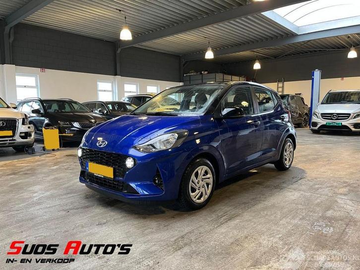 Hyundai i10 1.0 Comfort 23.000 NAP!, Autos : Divers, Voitures accidentées, Hyundai, Boîte manuelle, Essence, Hatchback, Bleu