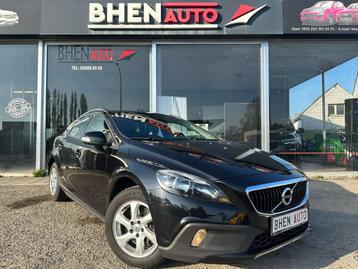 Volvo V40 Cross Country 2.0 D2 Momentum (bj 2016) beschikbaar voor biedingen