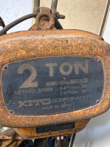 Kito elektrische takel 2 ton met loopkat, Enlèvement, Utilisé, Électrique
