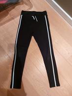 zwarte legging H&M mt 146 in goede staat, Meisje, Gebruikt, Ophalen of Verzenden, Sport- of Zwemkleding