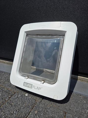 Sureflap Microchip Pet Door beschikbaar voor biedingen