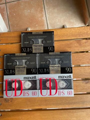 3 Maxell XLIIS C90 en 2 Maxell UDII-S C60 beschikbaar voor biedingen