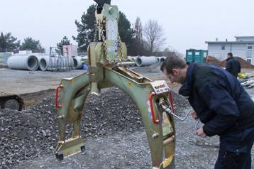 Betonklem RG-75/125  beschikbaar voor biedingen
