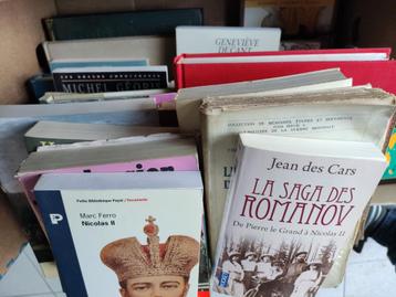 Groot lot geschiedenis boeken beschikbaar voor biedingen