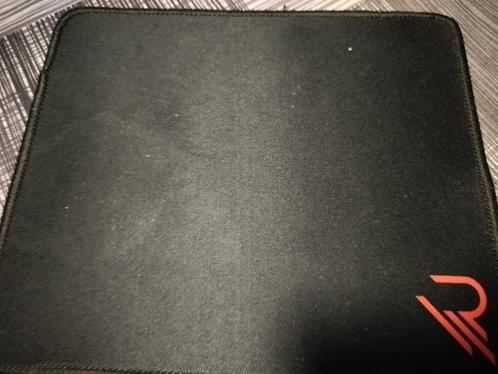 Muismatje, Computers en Software, Muismatten, Zo goed als nieuw, Gaming muismat, Ophalen