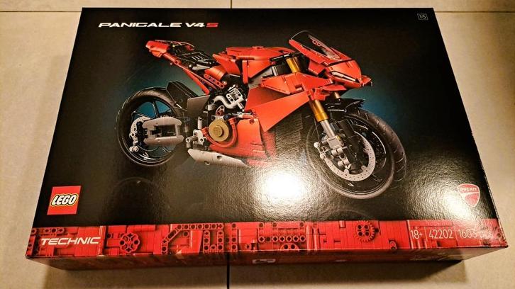 LEGO 42202 Technic Ducati Panigale V4 S Motorcycle, Kinderen en Baby's, Speelgoed | Duplo en Lego, Nieuw, Lego, Complete set, Ophalen of Verzenden