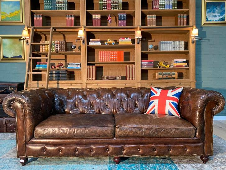 Stoere Chesterfield zetel sigaren cognac GRATIS GELEVERD, Huis en Inrichting, Zetels | Voetbanken en poefs, Leer, Ophalen of Verzenden