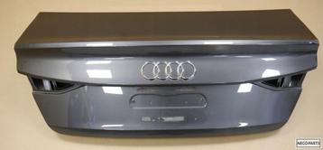 AUDI A3 8Y SEDAN ACHTERKLEP KLEUR LZ7S ALLES LEVERBAAR !! beschikbaar voor biedingen