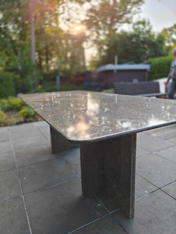 Table à manger en granit, Maison & Meubles, Tables | Tables à manger, Enlèvement, Comme neuf
